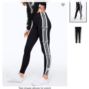 ISO Victoria secret pink leggings